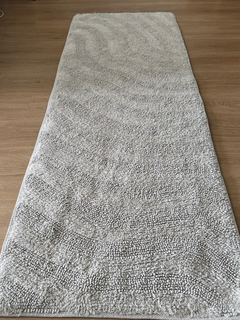 Tommy Bahama Home Bath Runner Rug – Soft Grey – 61” x 21.5”